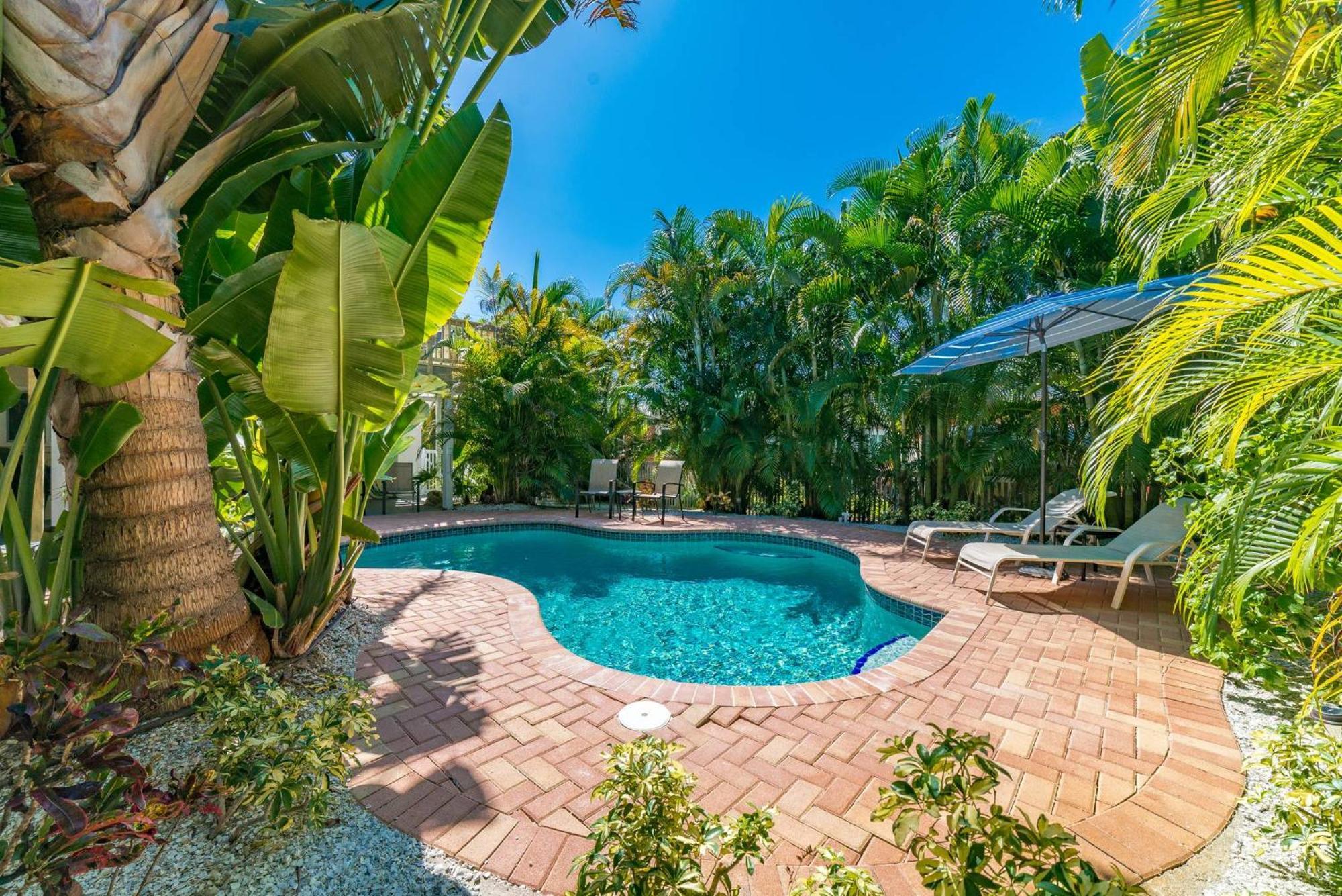 Island Girl West - Heated Pool Porches Beach Gear Walk To Beach Holmes Beach Exterior foto